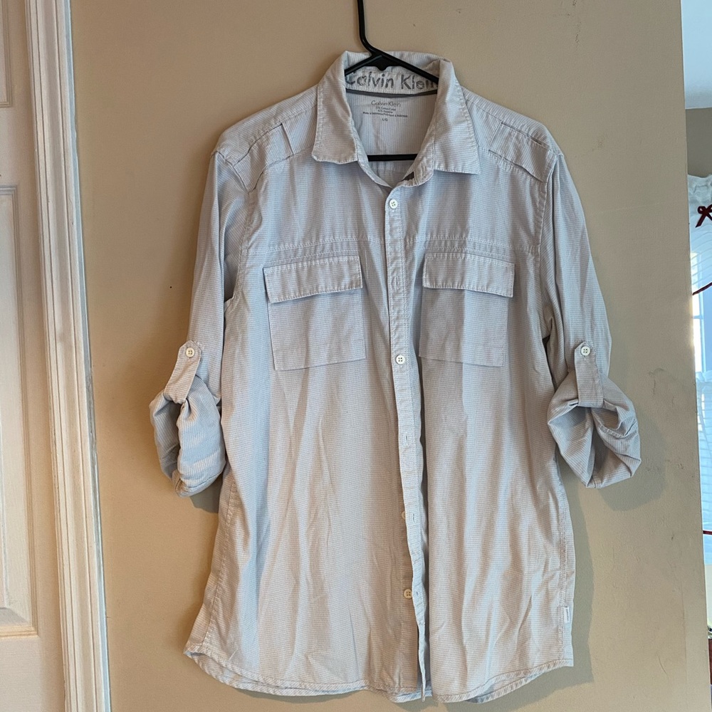 Men’s roll up sleeve shirt